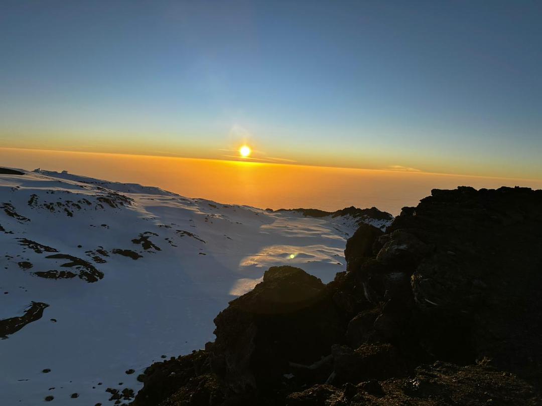 Machame route/Kilimanjaro hiking expedition 7 Days
